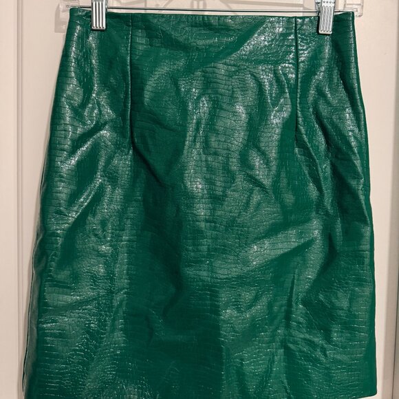 Anthropologie Porridge Green Vegan Leather Croc Mini Skirt Size Small - Picture 3 of 10